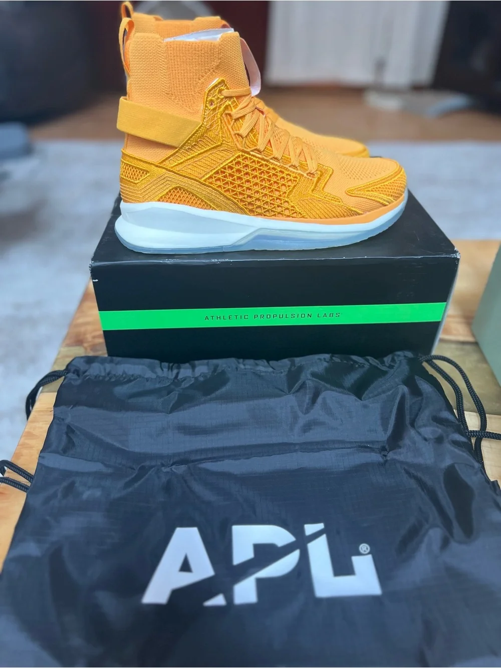APL brand new
